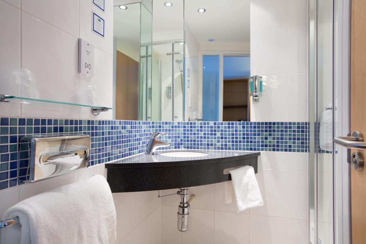 Hotel Express Newcastle Gateshead By Ihg 3*